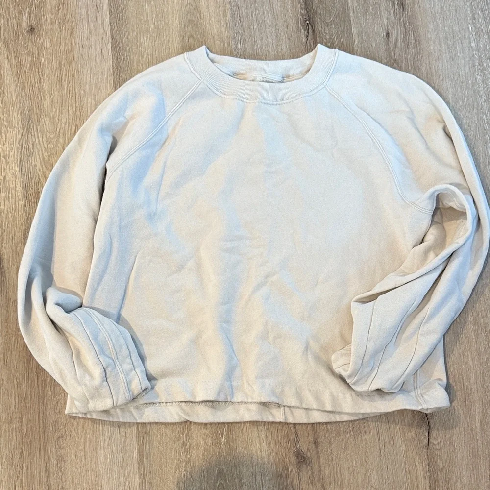 Abercrombie & Fitch Cream Women's Crew Neck Sweatshirt - Picture 1 of 4